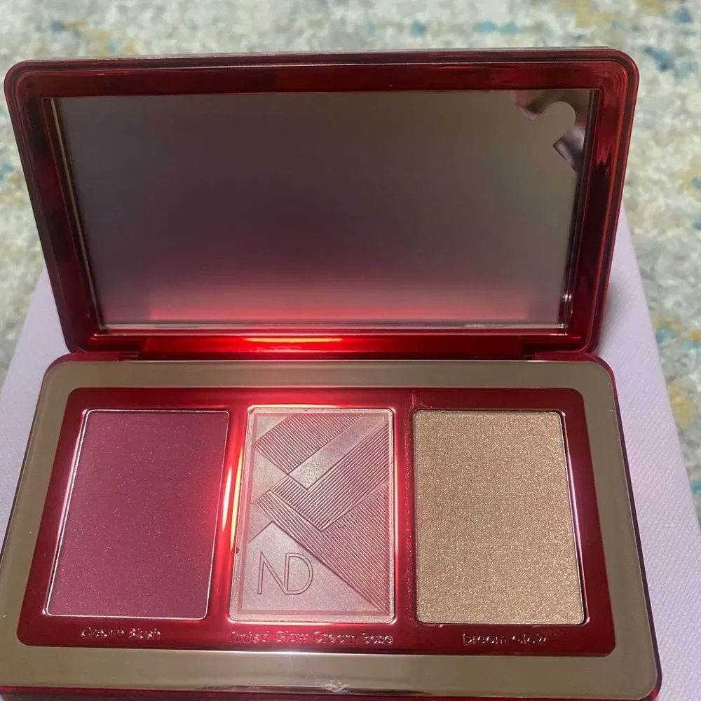 NATASHA DENONA Berry Pop Cheek Trio Palette NIB